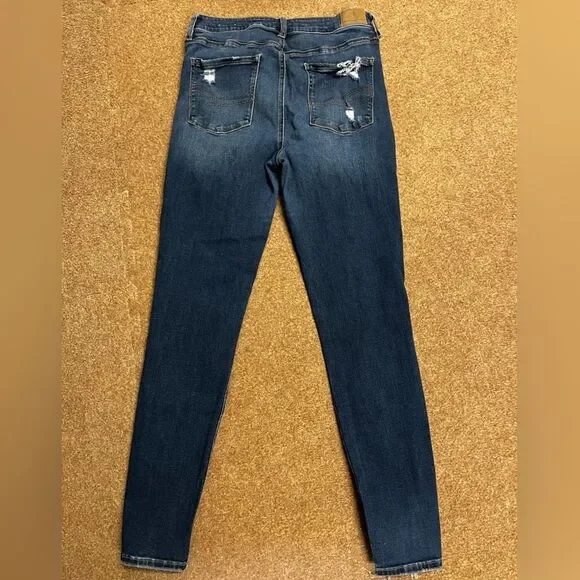 American Eagle Destructed Skinny Jeans - Picture 4 of 7